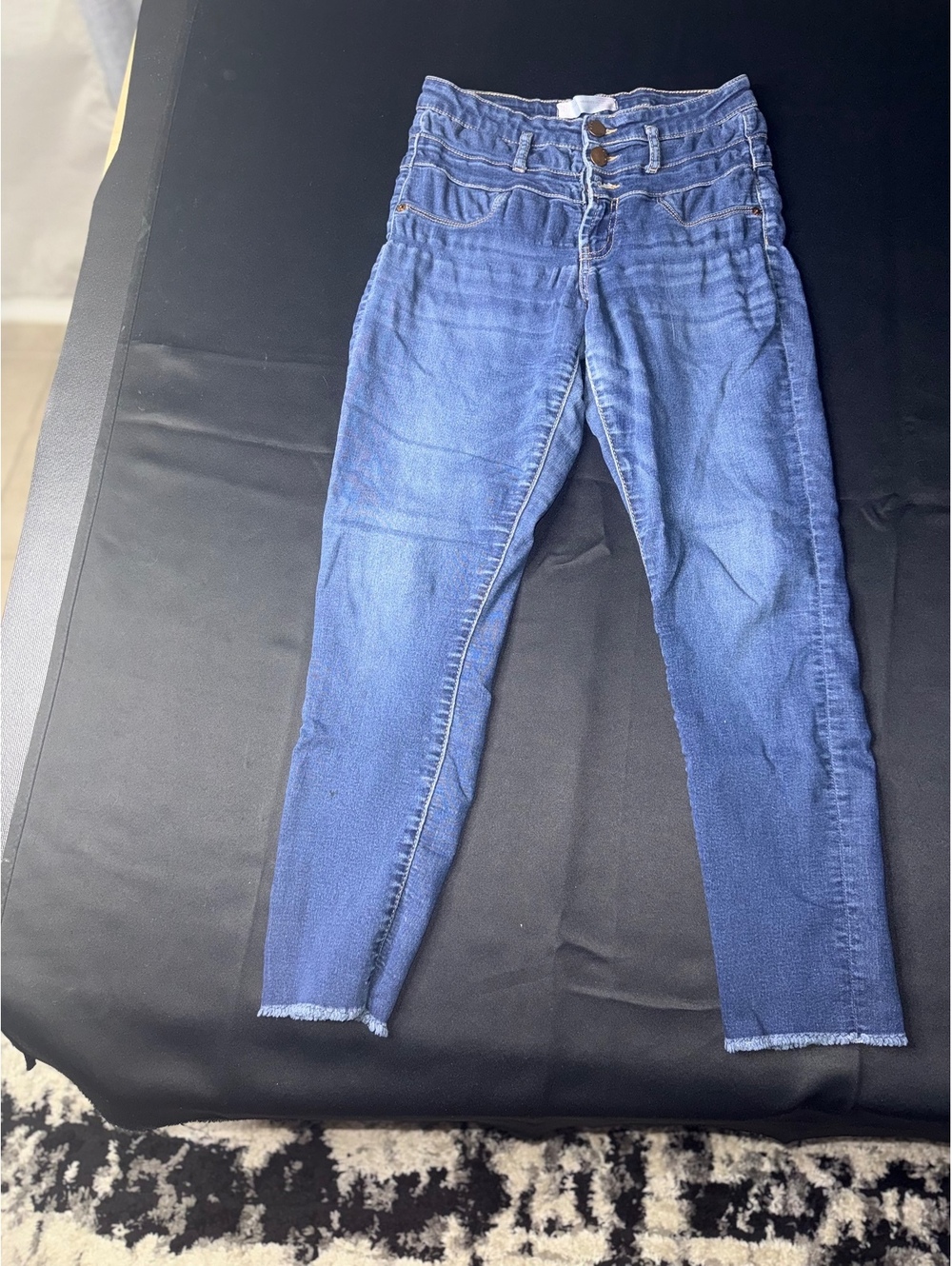 High-Waisted Blue Denim Skinny Jeans with Button Fly